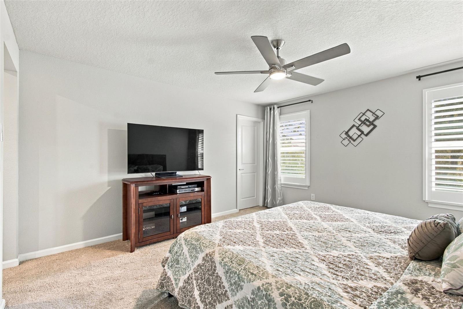 4242 CLOUD HOPPER WAY
