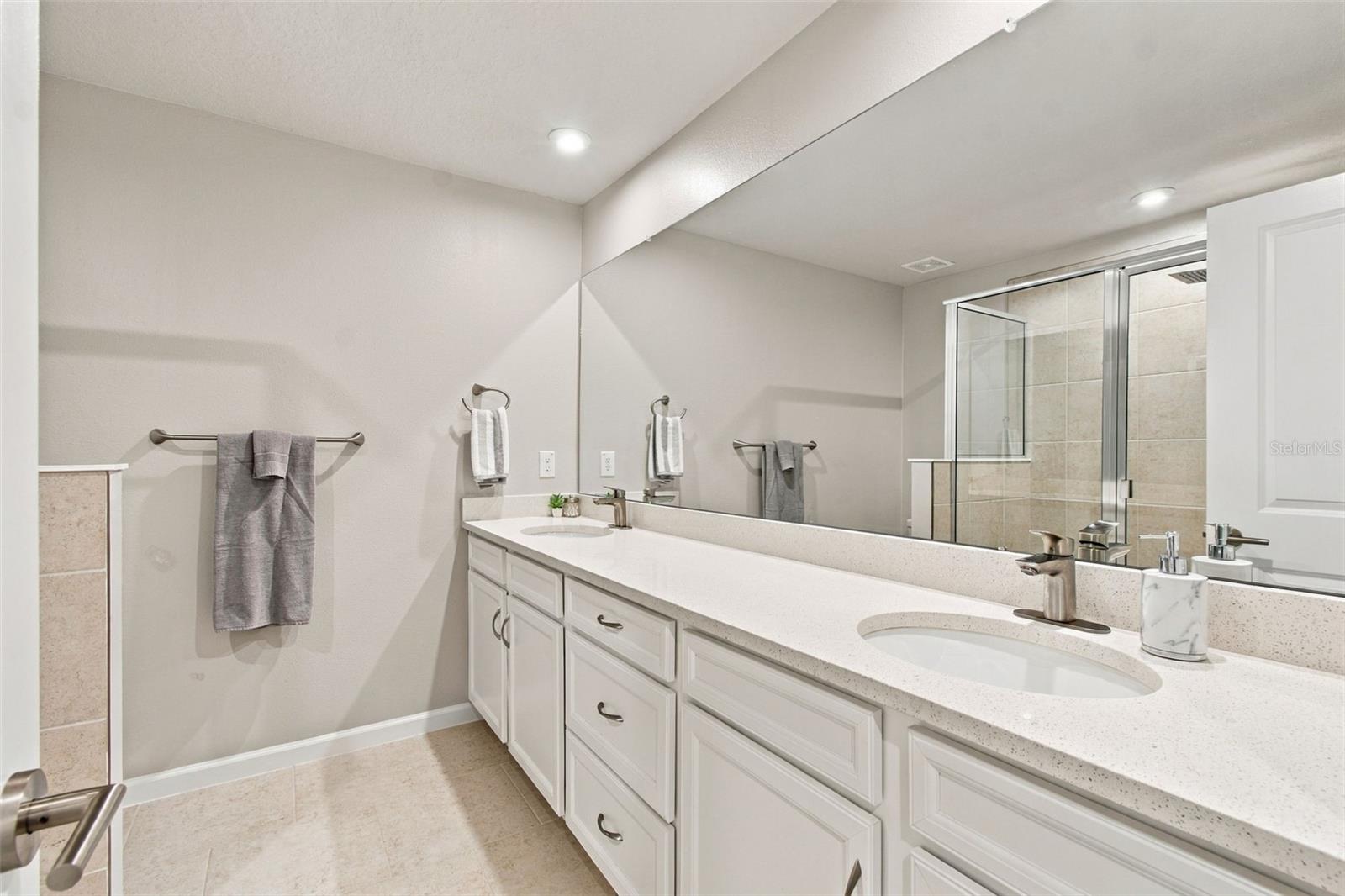 4242 CLOUD HOPPER WAY