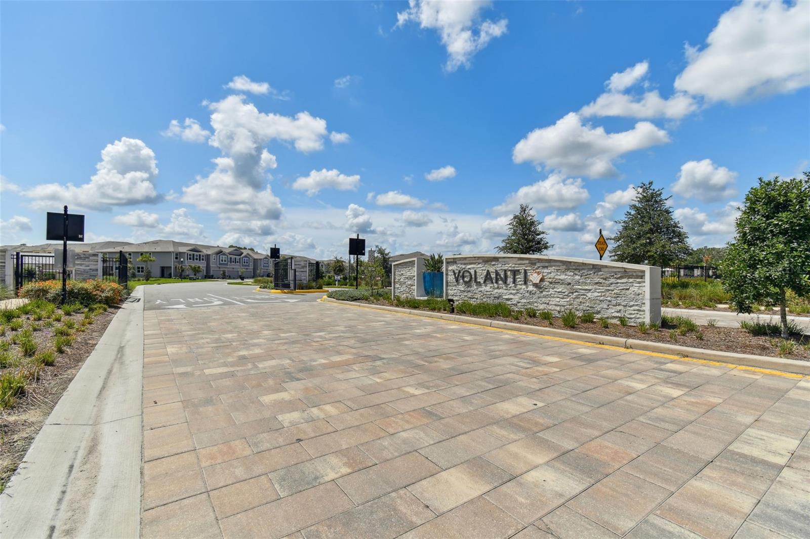 4242 CLOUD HOPPER WAY