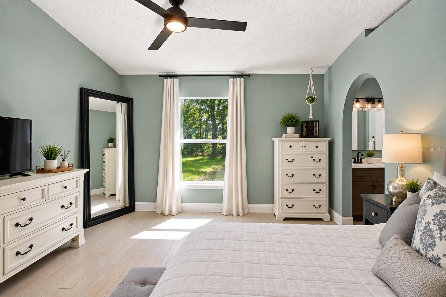 13004 WATERBOURNE DR