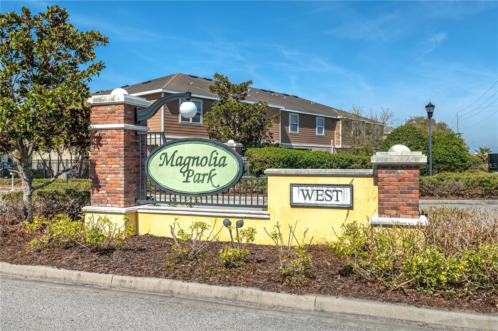 4976 WHITE SANDERLING CT
