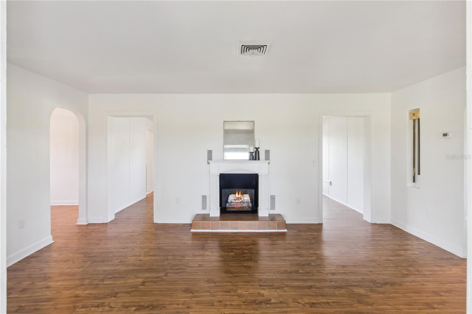716 AVENUE I NE