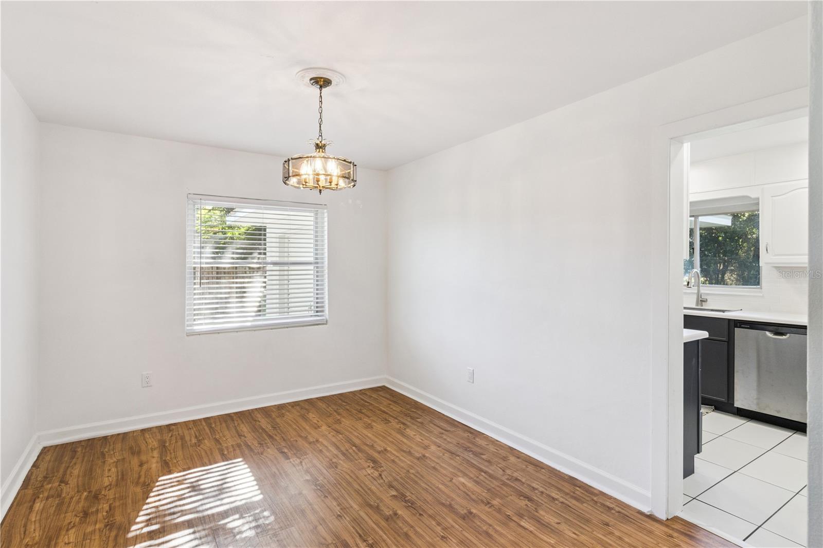 716 AVENUE I NE