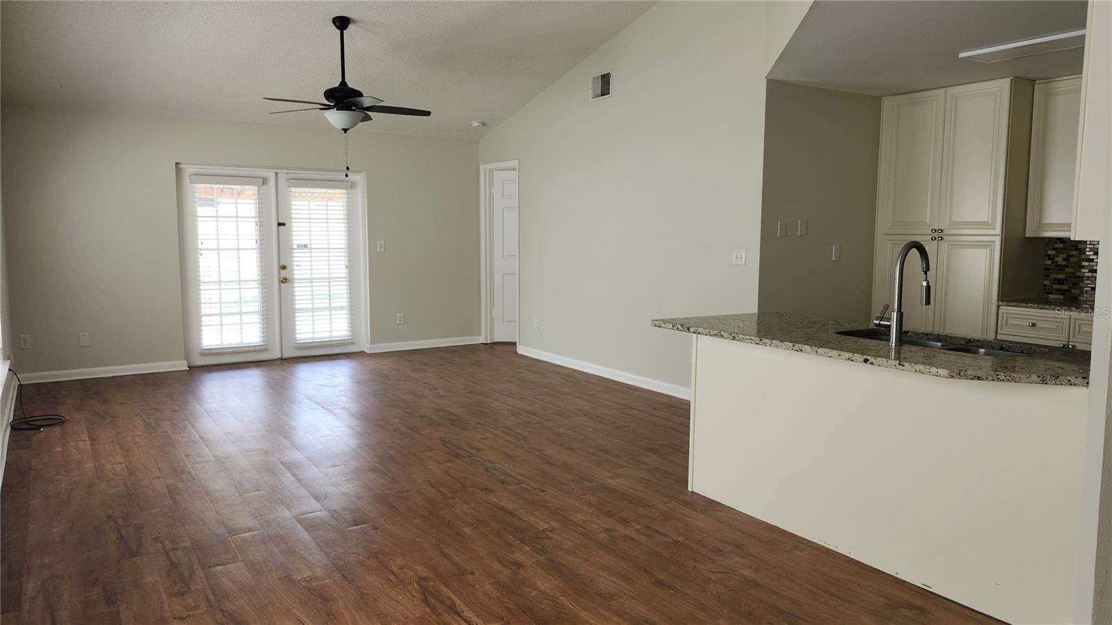 1306 COOLRIDGE DR