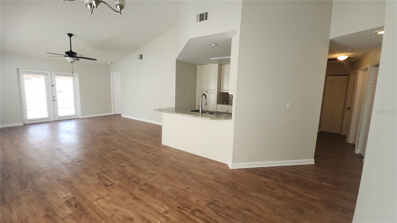 1306 COOLRIDGE DR
