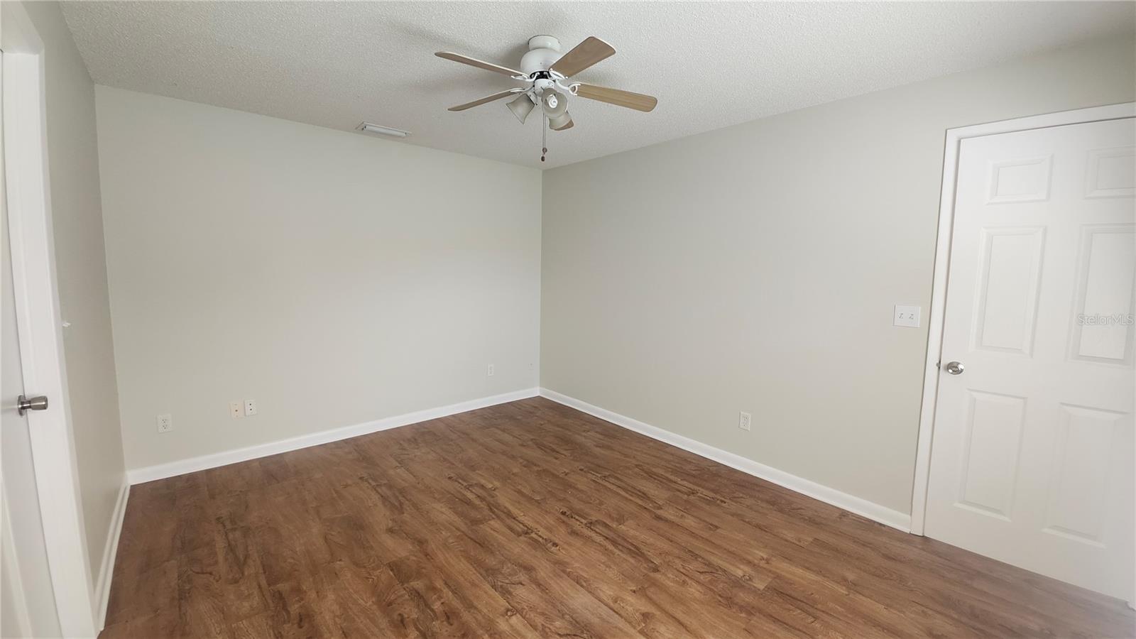 1306 COOLRIDGE DR