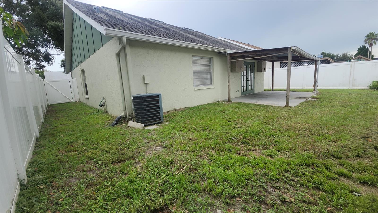 1306 COOLRIDGE DR