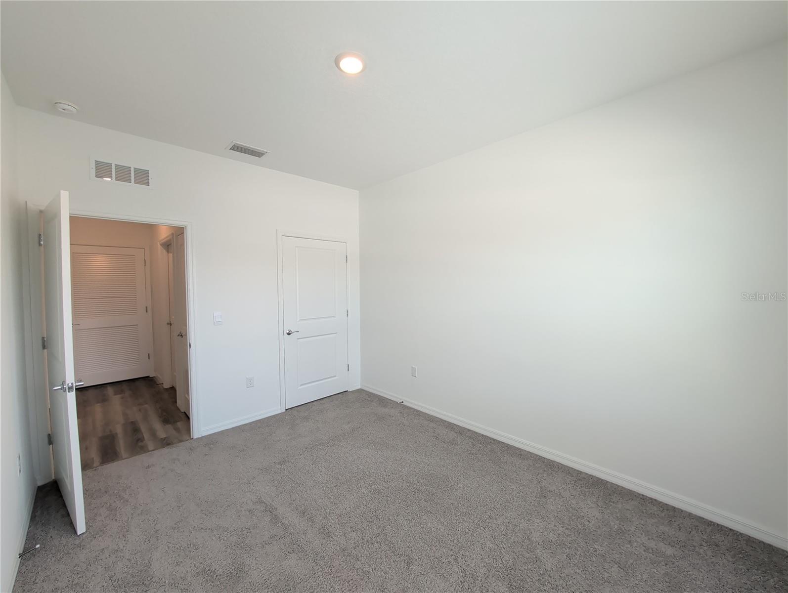 4057 WESTWOOD FIELDS LOOP