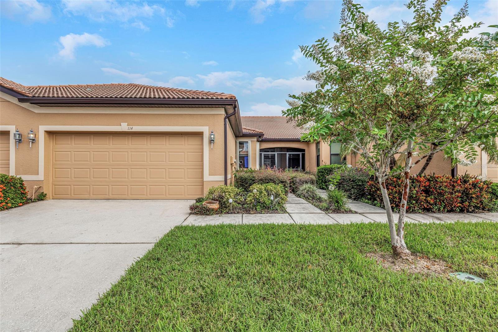 114 SHELL FALLS DR