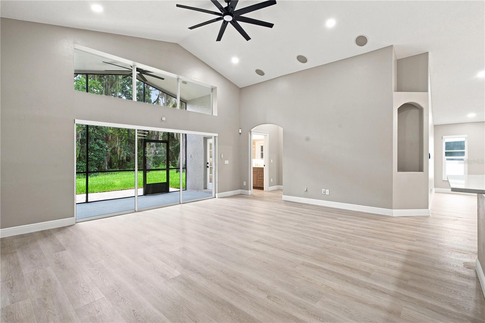 6137 WHIMBRELWOOD DR
