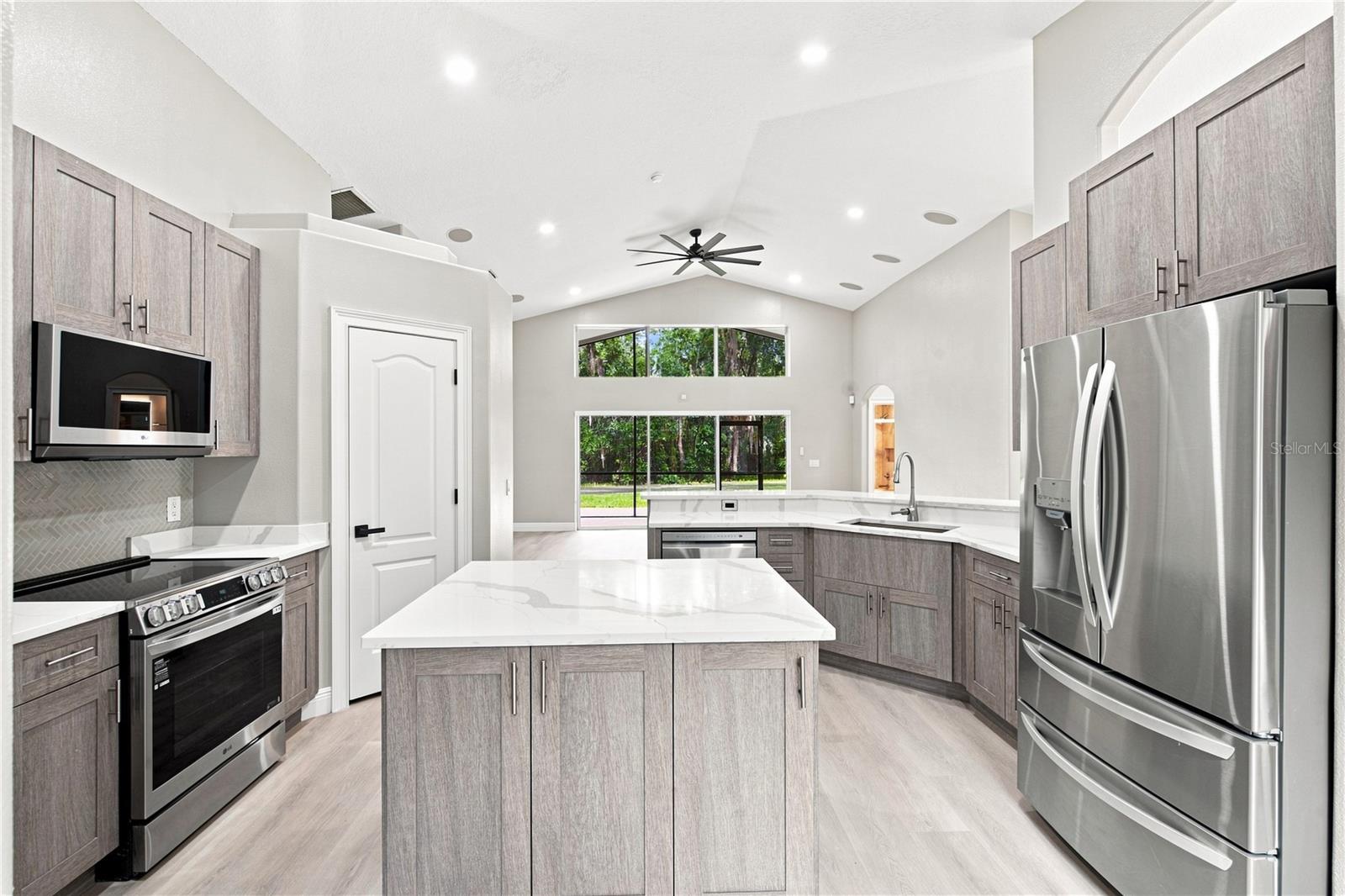 6137 WHIMBRELWOOD DR