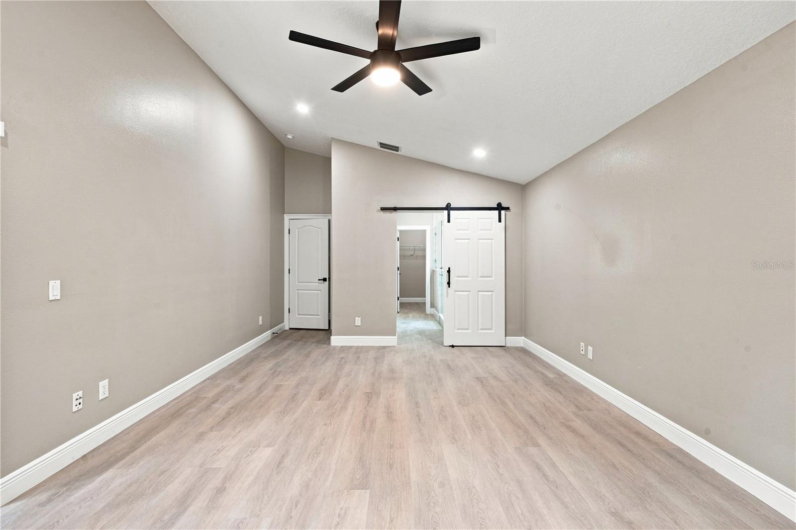 6137 WHIMBRELWOOD DR