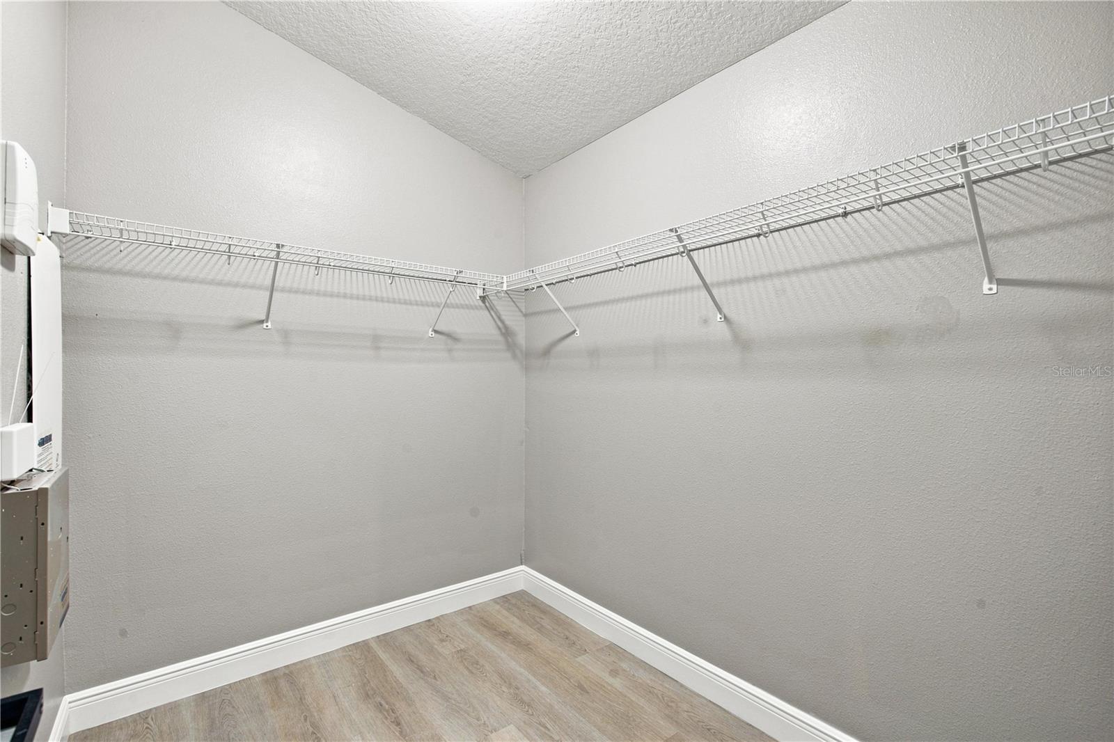 6137 WHIMBRELWOOD DR
