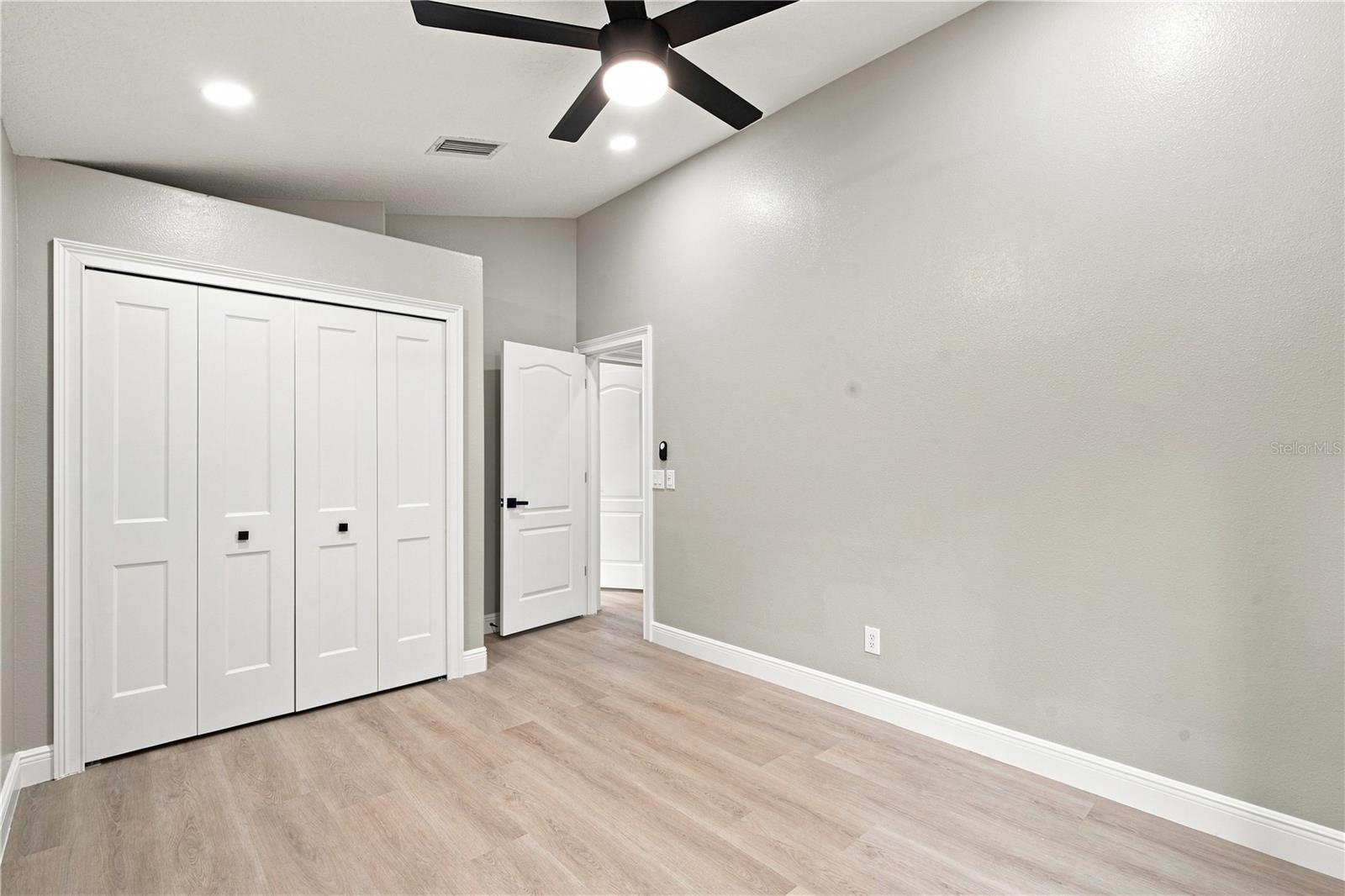 6137 WHIMBRELWOOD DR