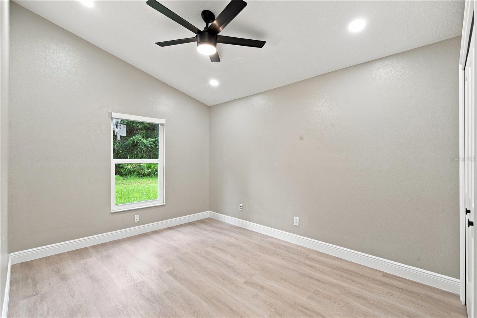 6137 WHIMBRELWOOD DR