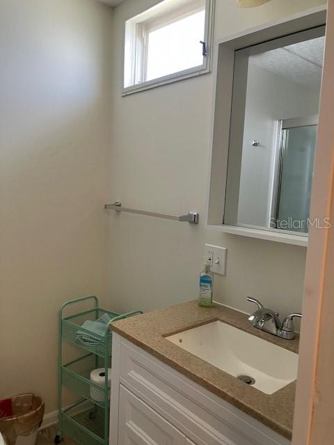 2326 LEMUR DR