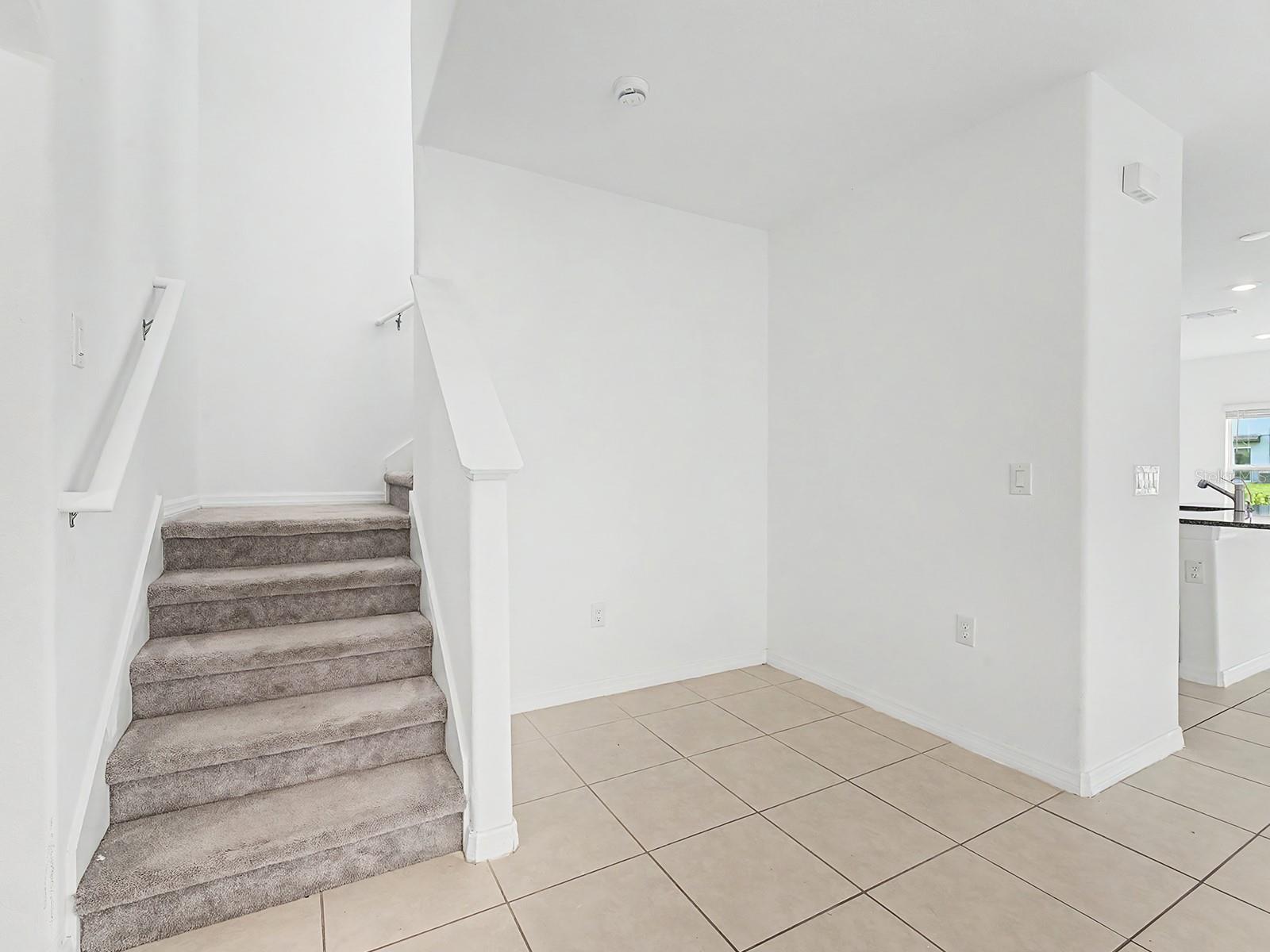 36420 GARDEN WALL WAY