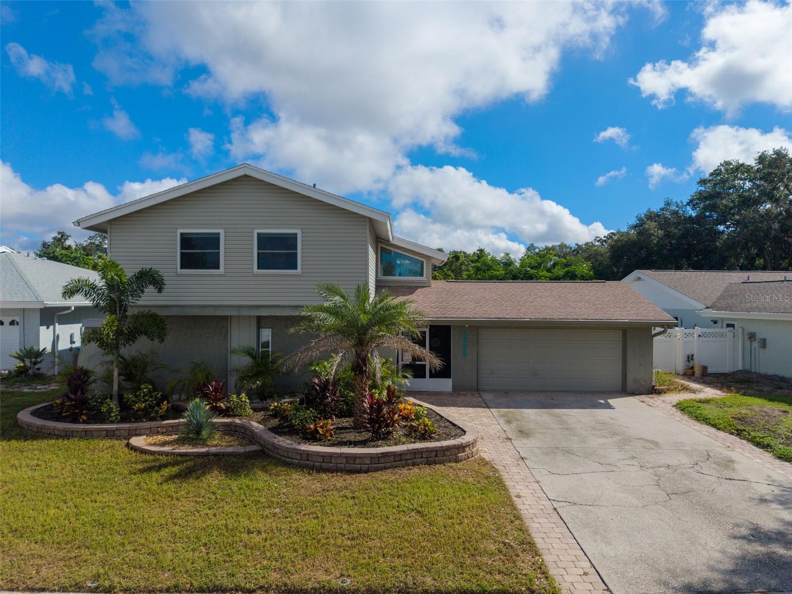 3992 ORCHARD HILL CIR