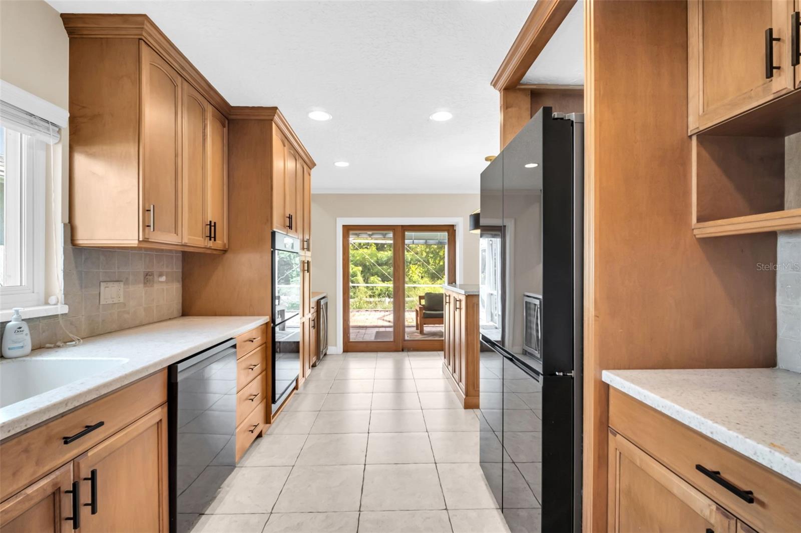3992 ORCHARD HILL CIR