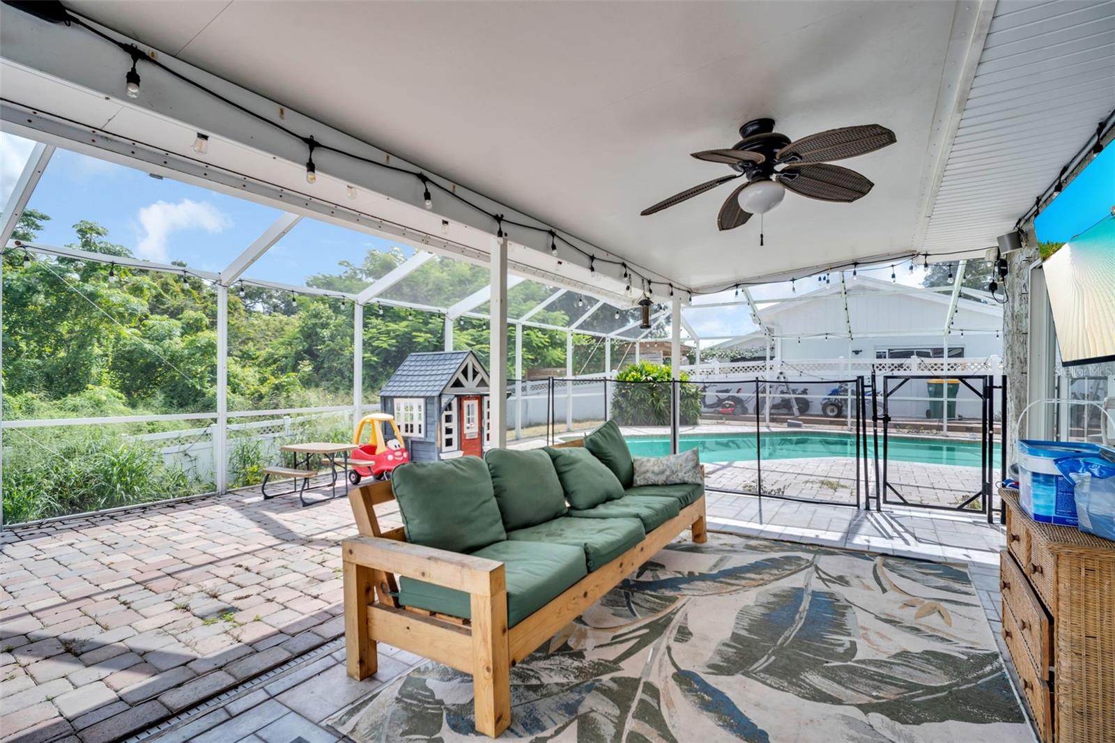 3992 ORCHARD HILL CIR