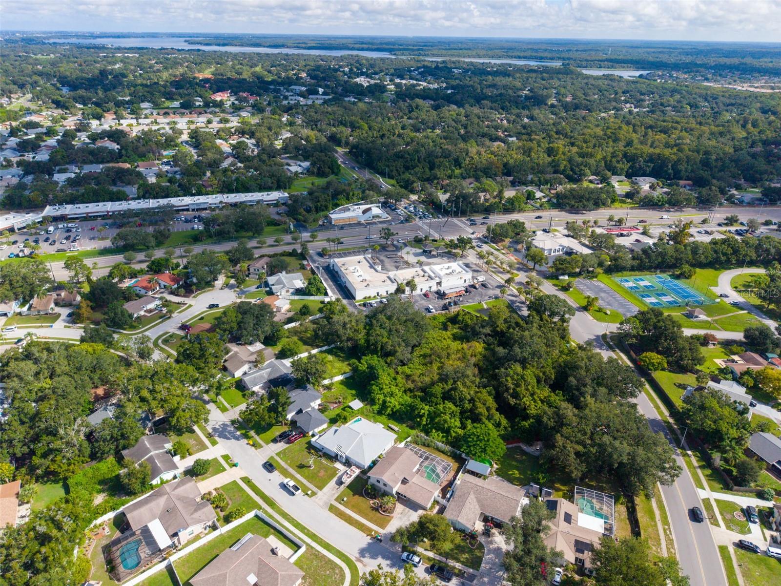 3992 ORCHARD HILL CIR