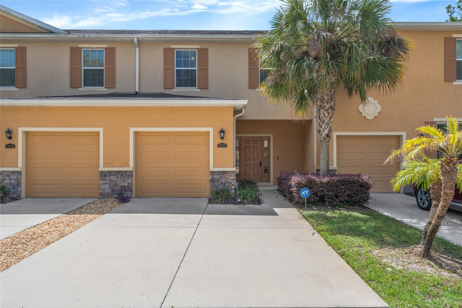 13937 SNAPPER FIN LN