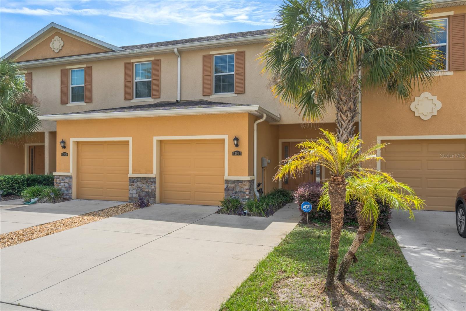 13937 SNAPPER FIN LN