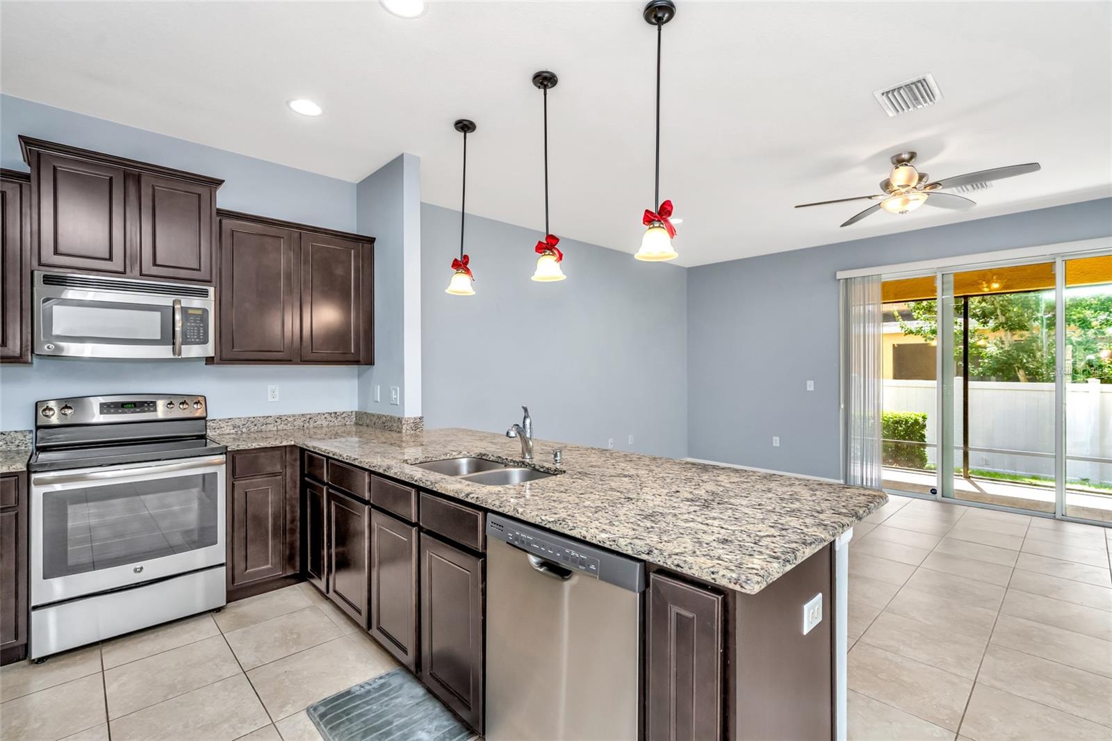 13937 SNAPPER FIN LN