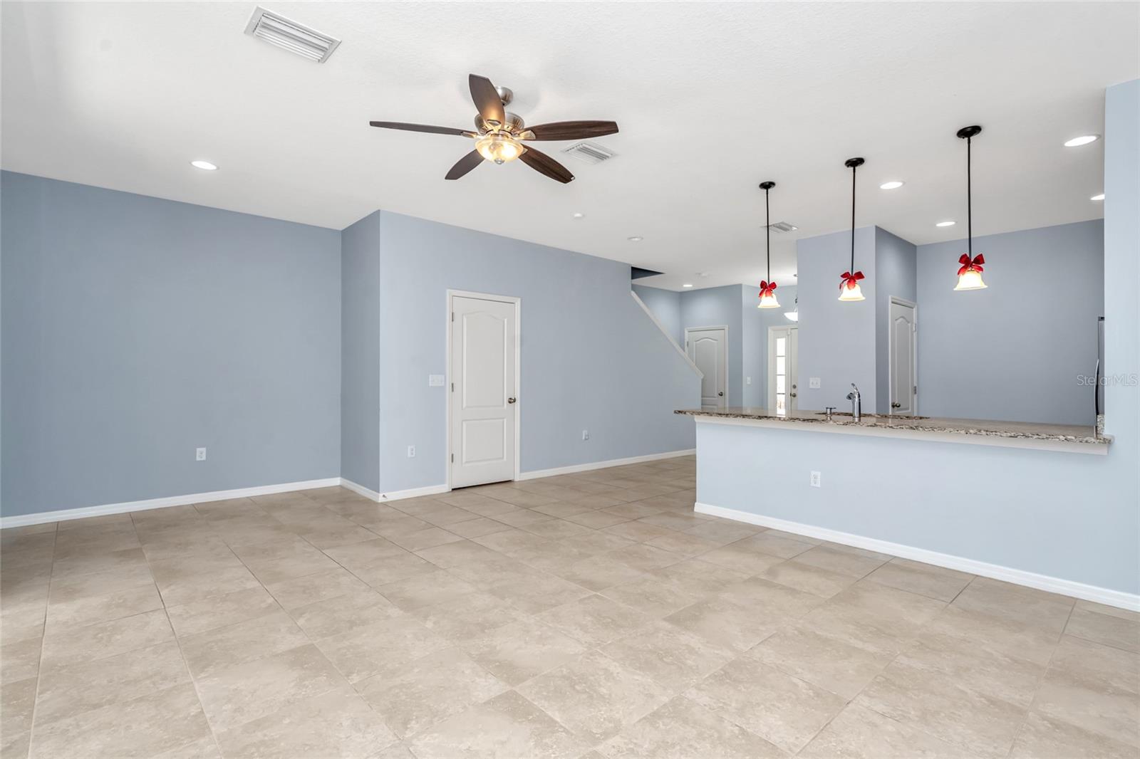 13937 SNAPPER FIN LN
