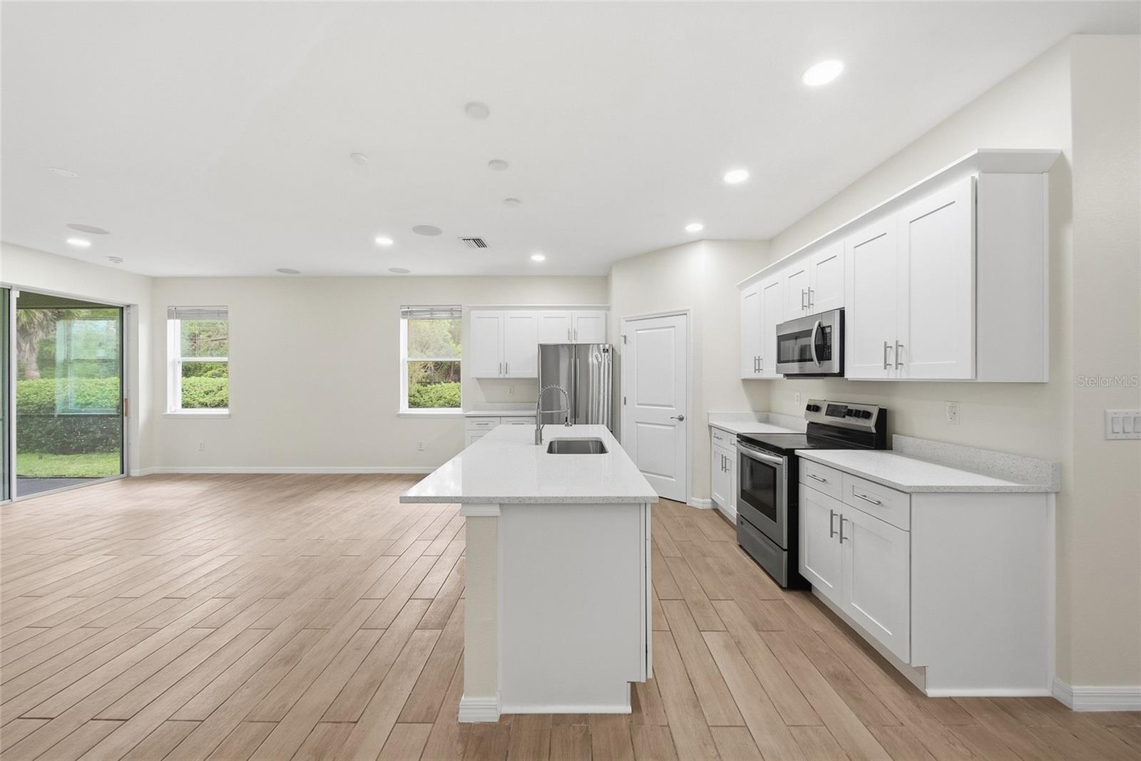 12542 CANDLEBERRY CIR