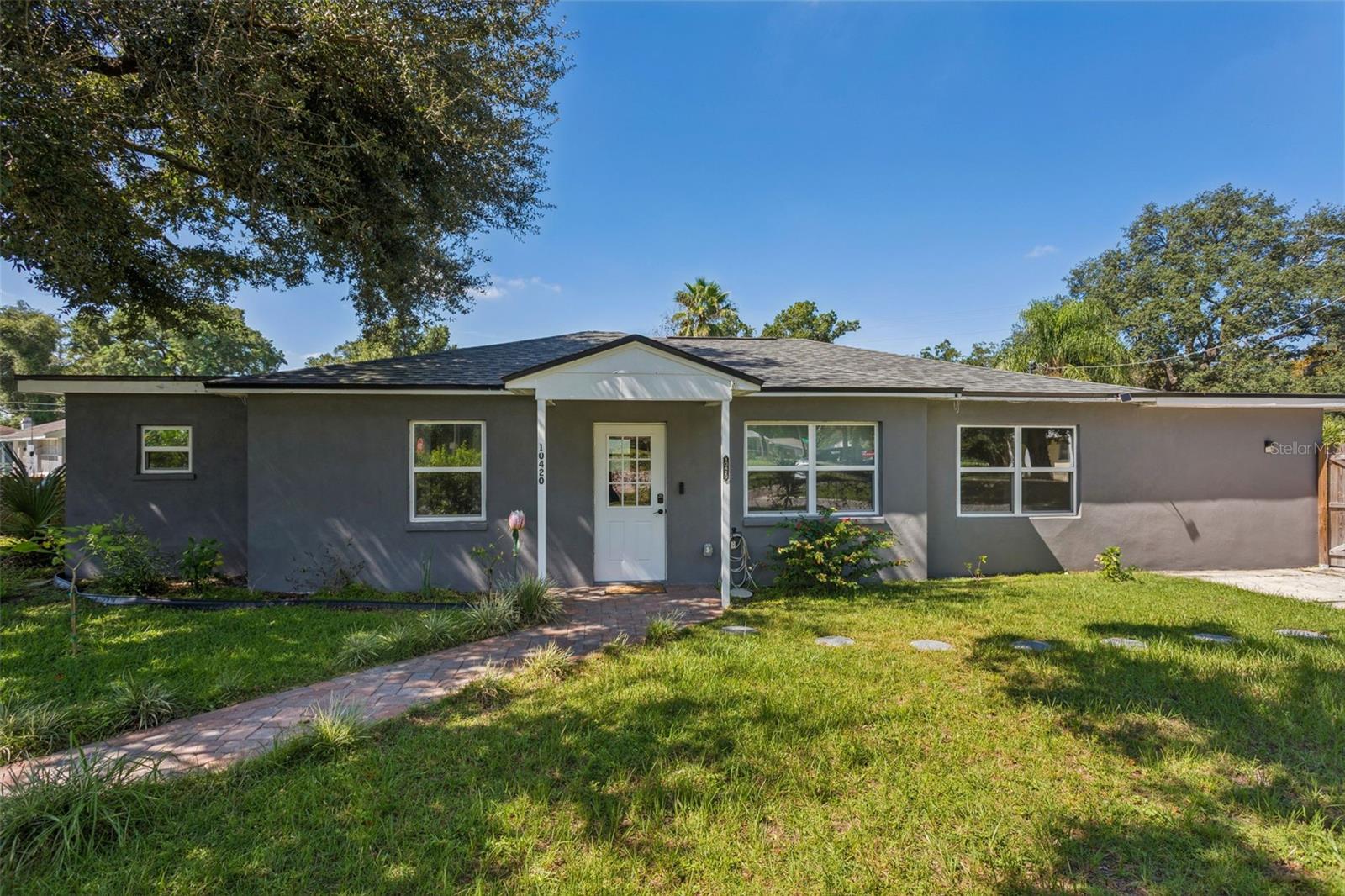 10420 N Hamner Ave, Tampa
