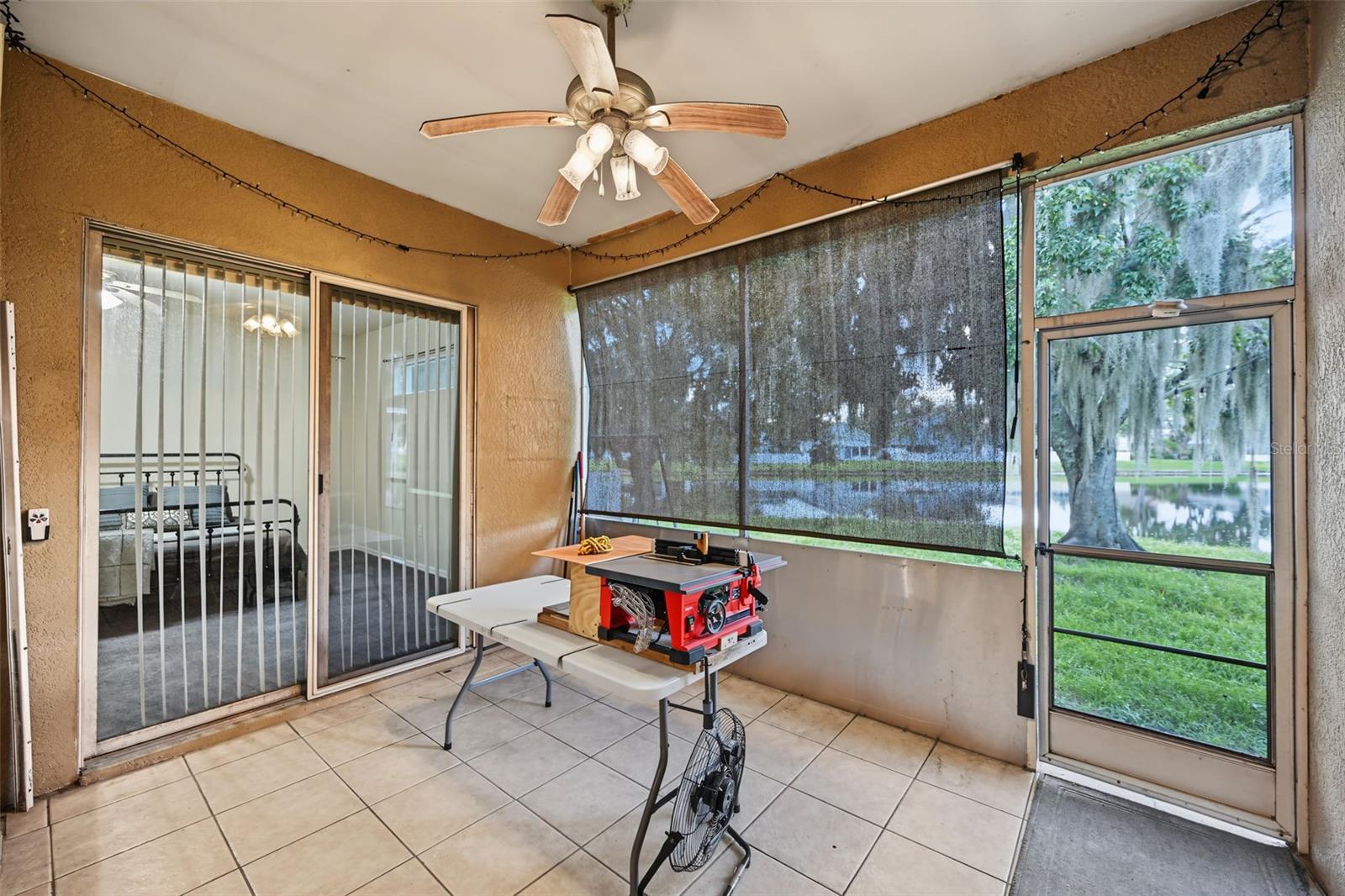 3907 LOCKRIDGE DR