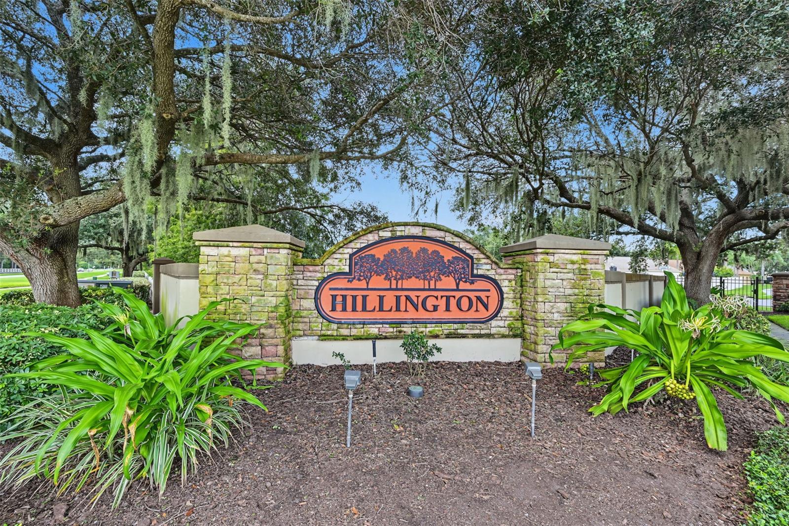 3907 LOCKRIDGE DR