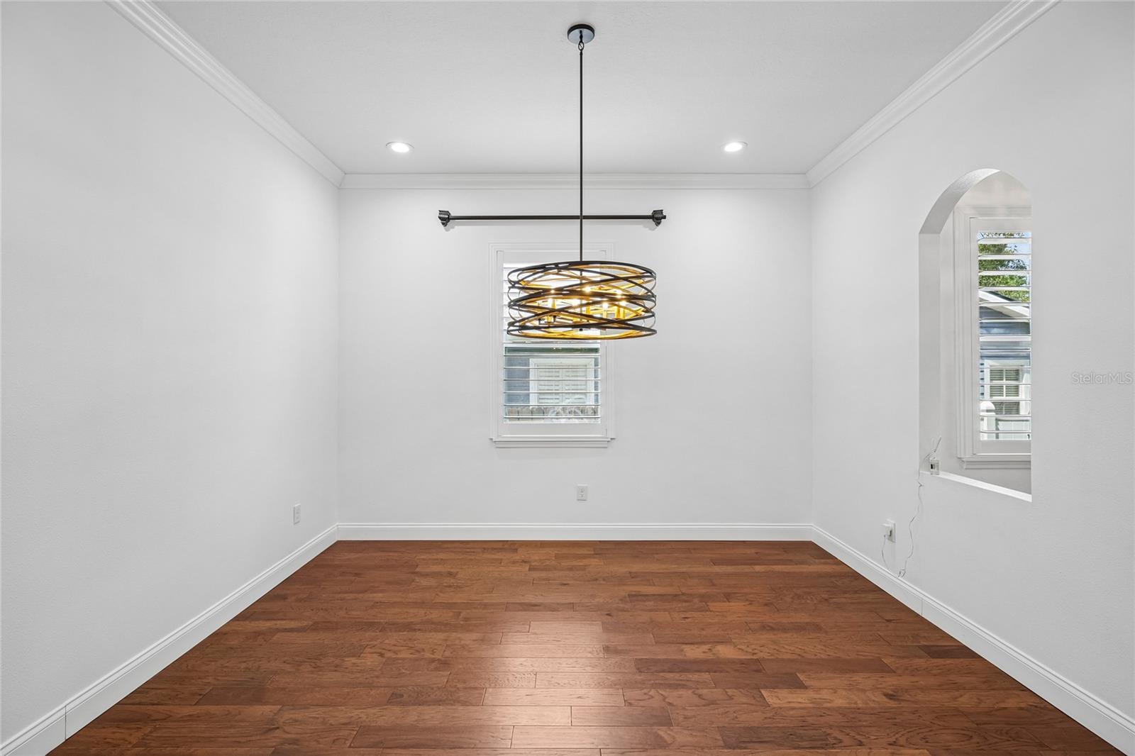3206 W PRICE AVE