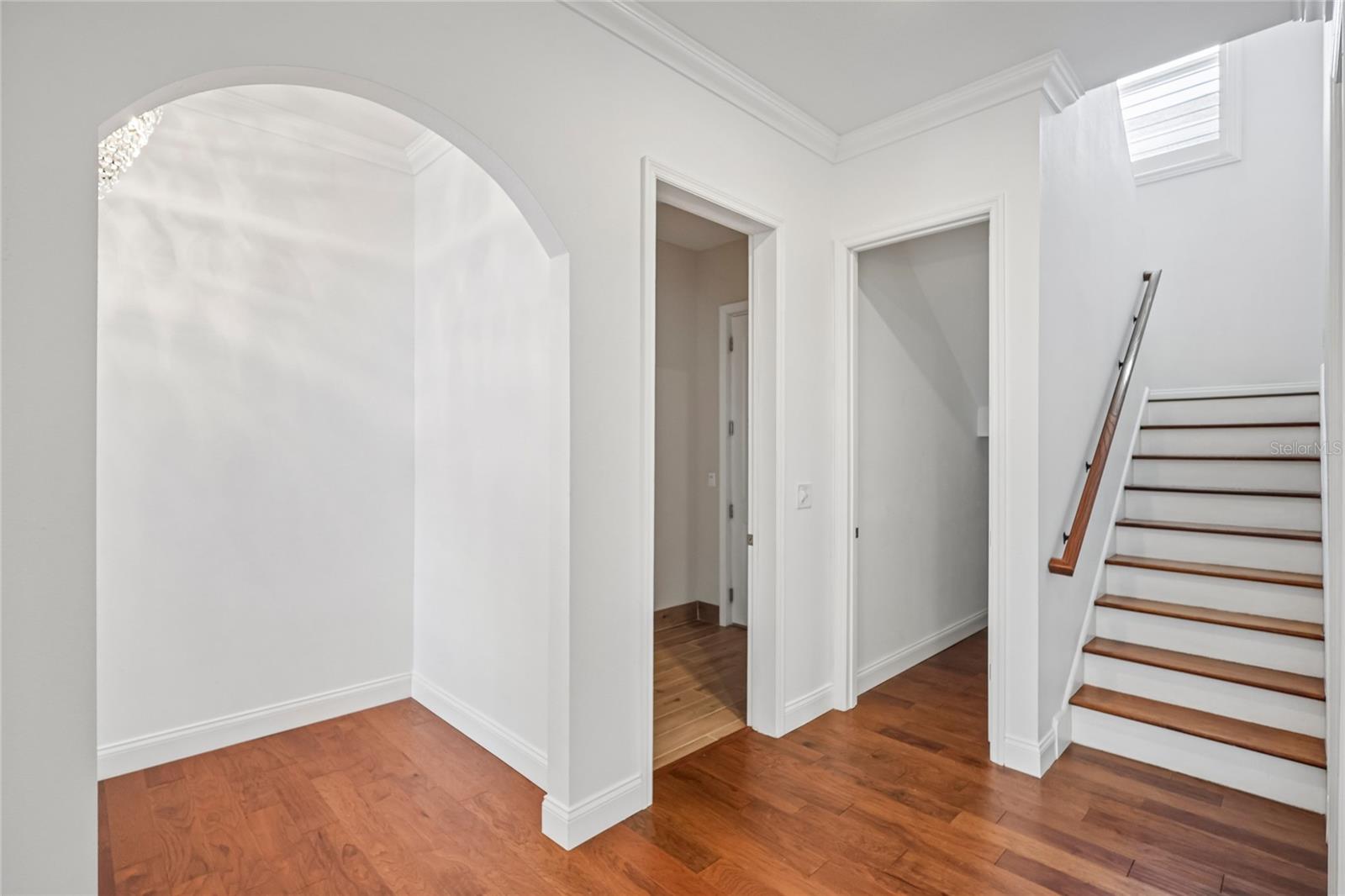 3206 W PRICE AVE