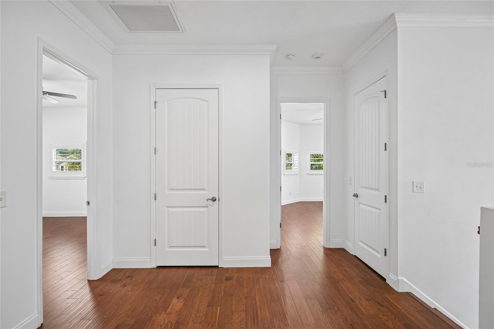 3206 W PRICE AVE