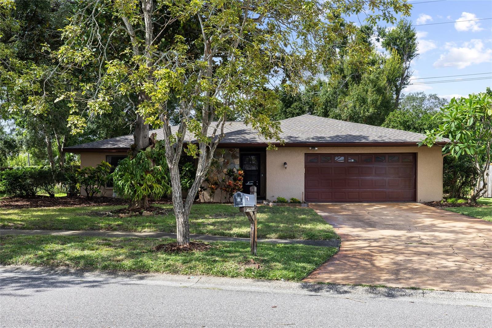 3307 Del Prado Ct, Tampa