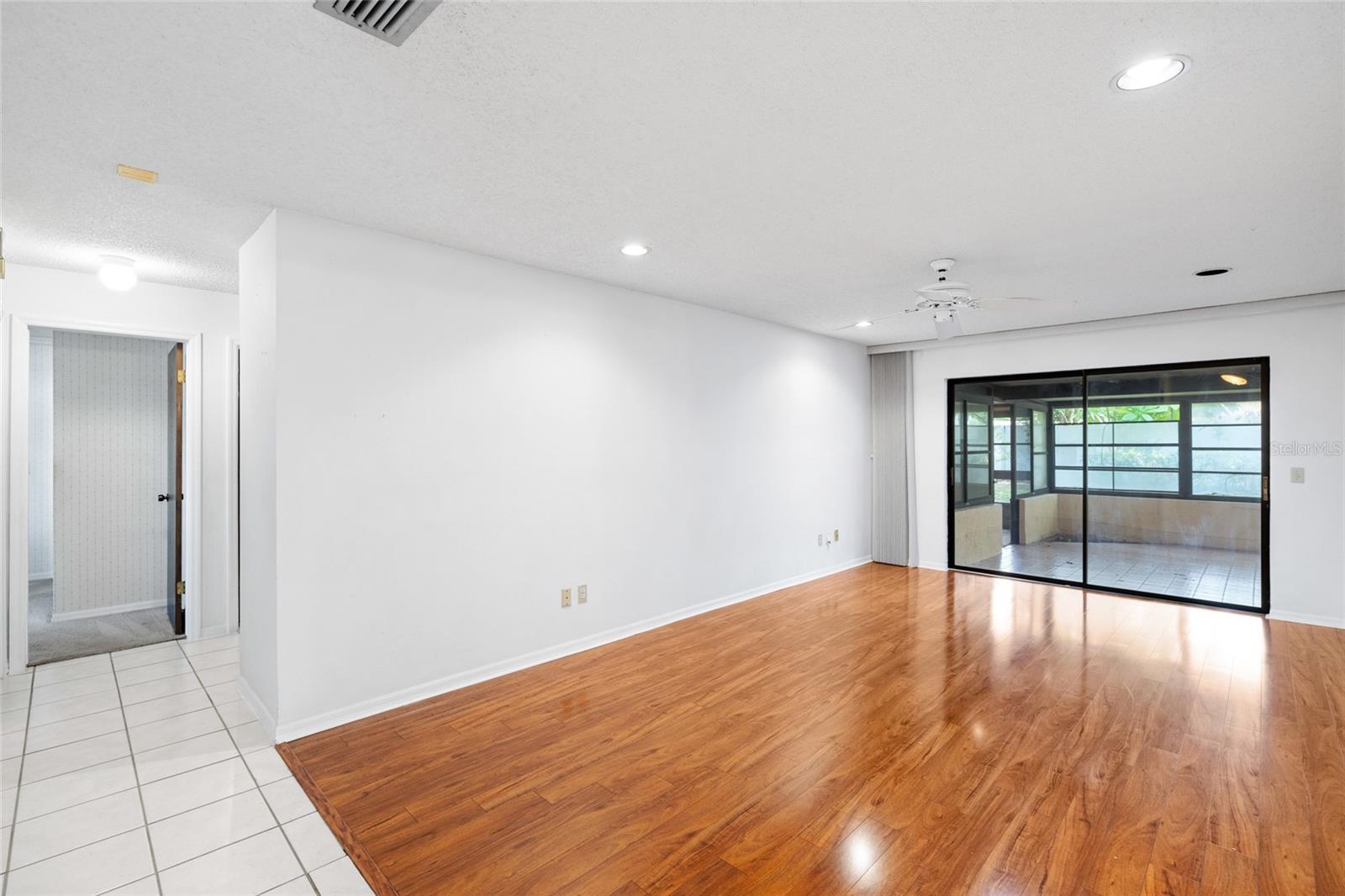 3307 DEL PRADO CT