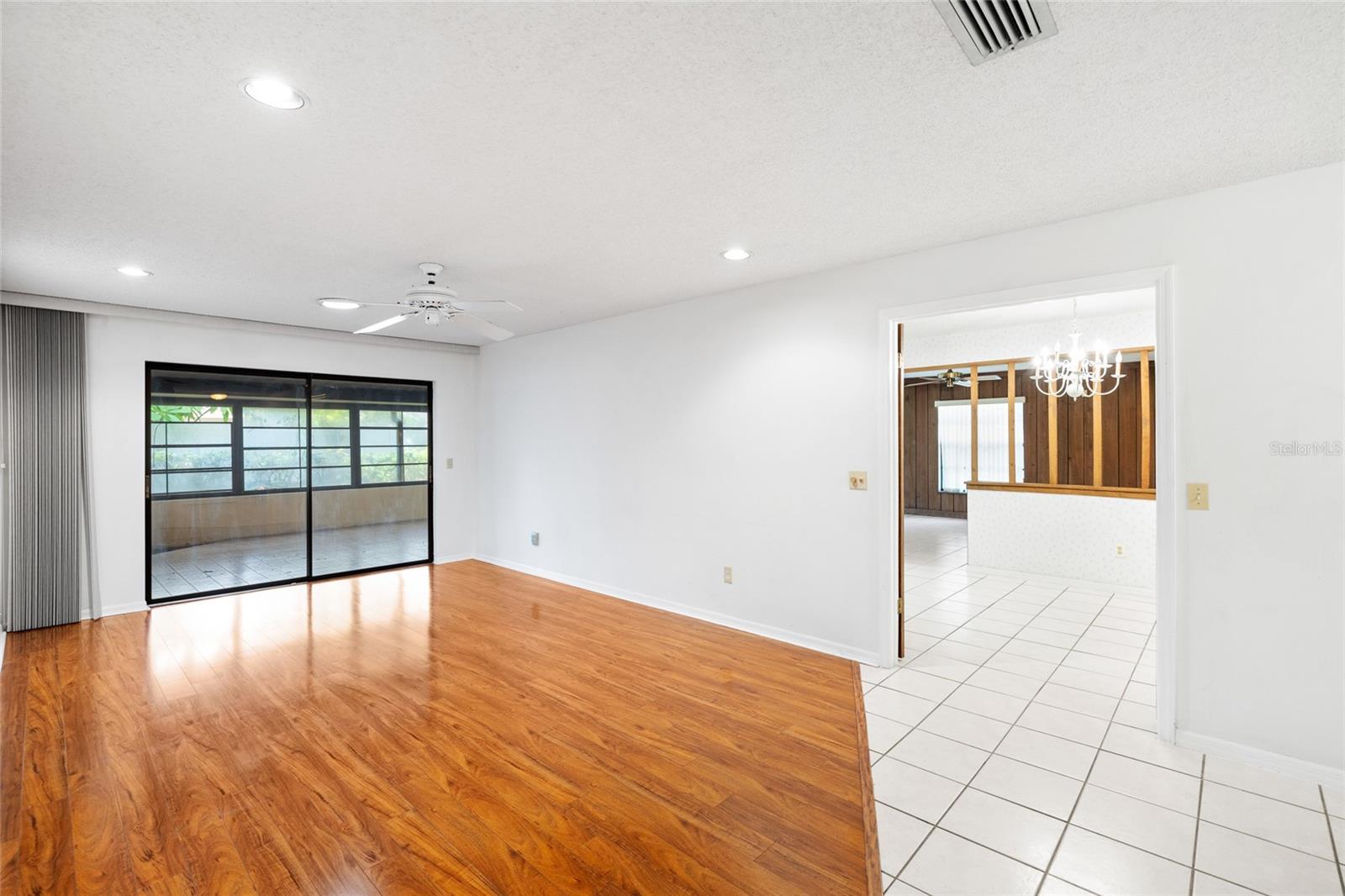 3307 DEL PRADO CT