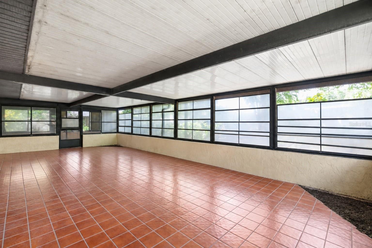 3307 DEL PRADO CT