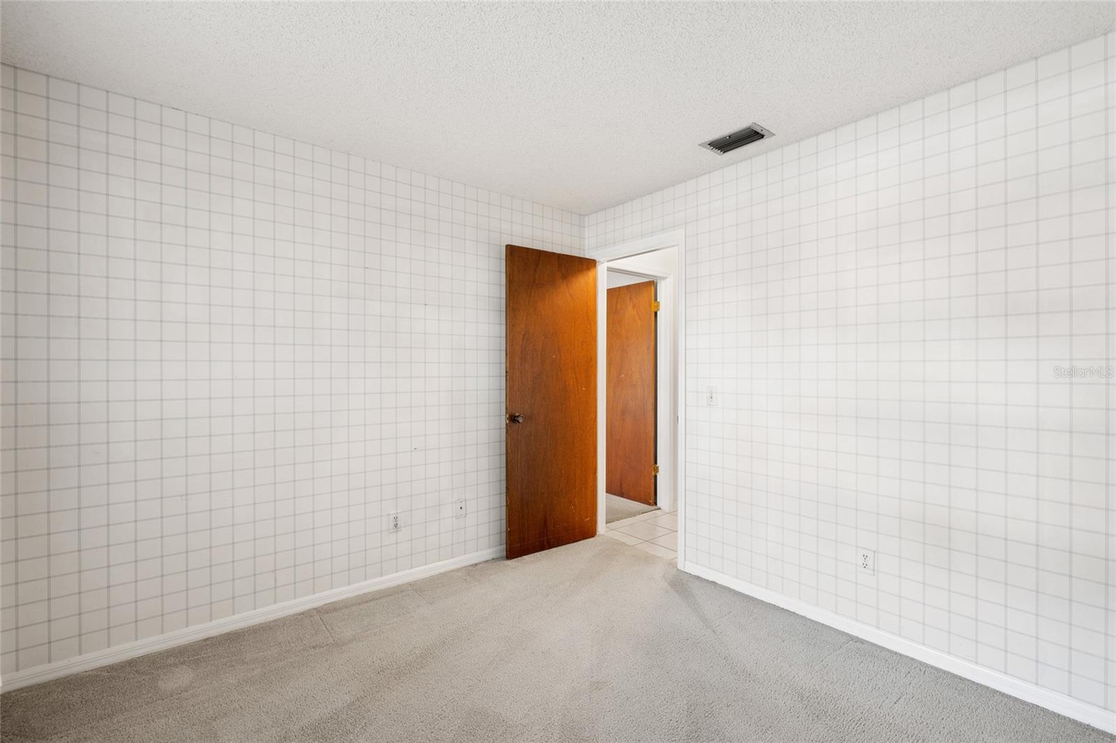 3307 DEL PRADO CT