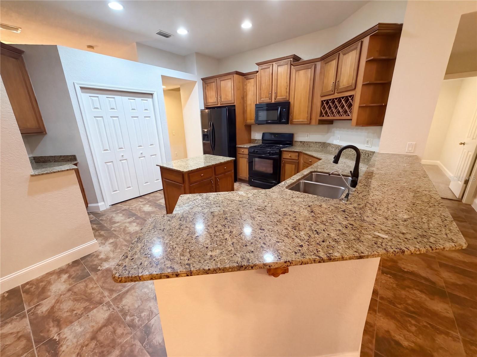 14275 CREEK RUN DR