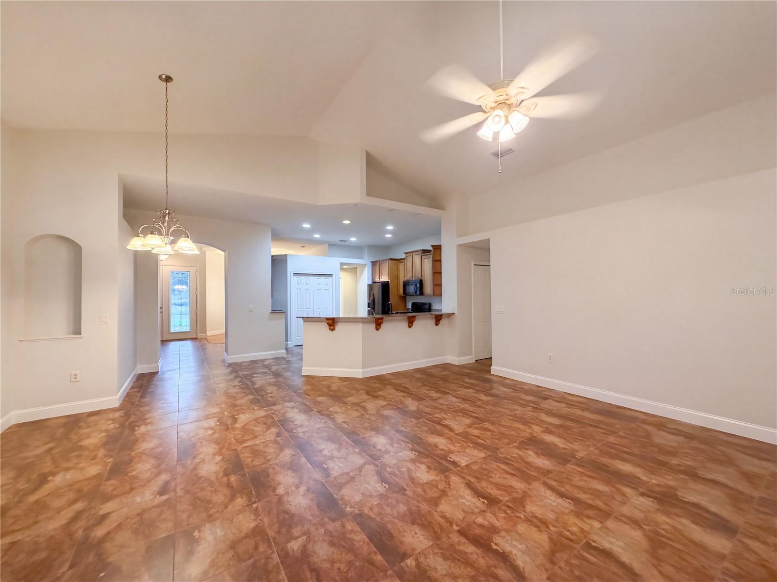 14275 CREEK RUN DR