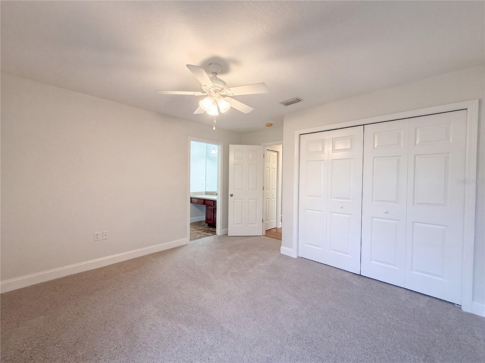 14275 CREEK RUN DR