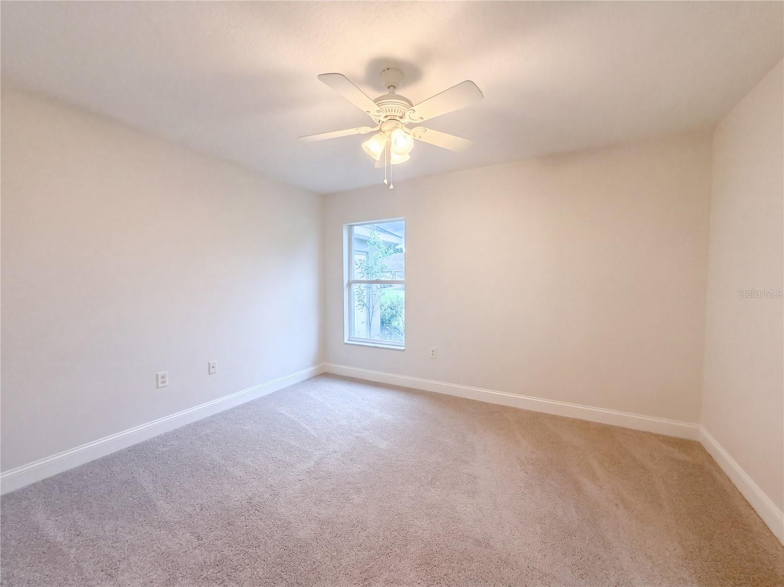 14275 CREEK RUN DR