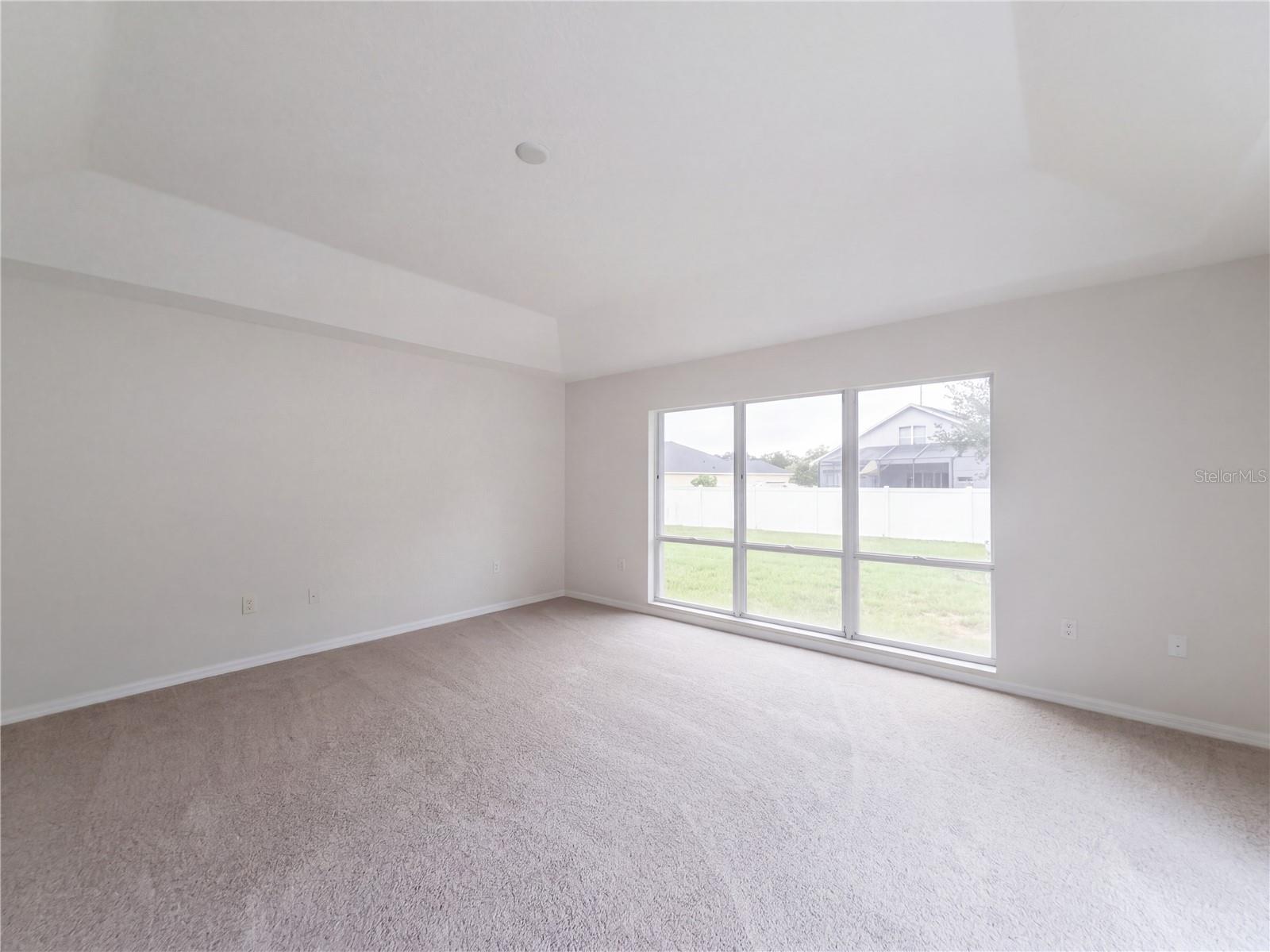 14275 CREEK RUN DR