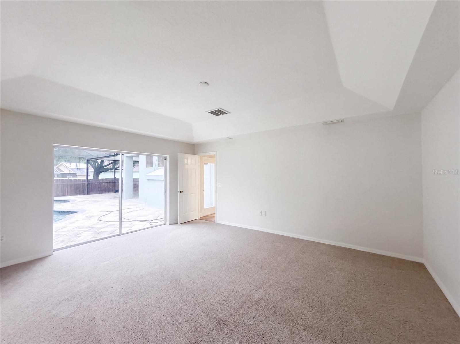 14275 CREEK RUN DR
