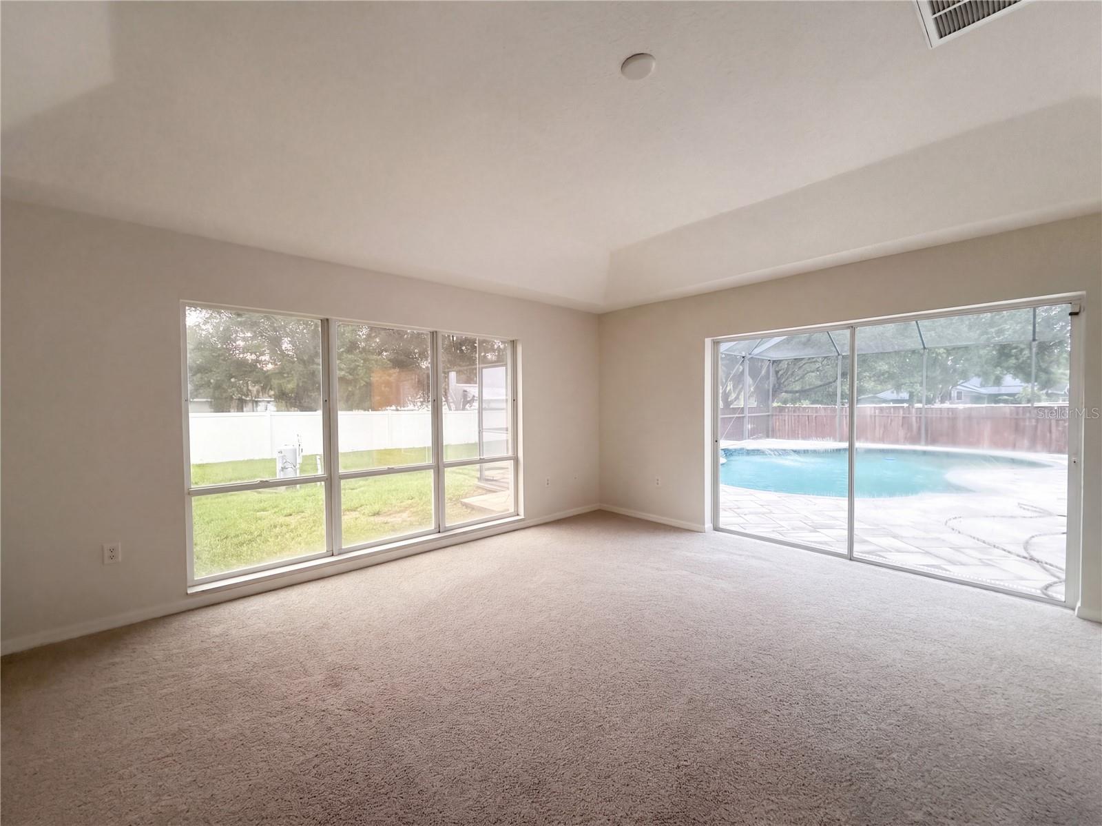 14275 CREEK RUN DR