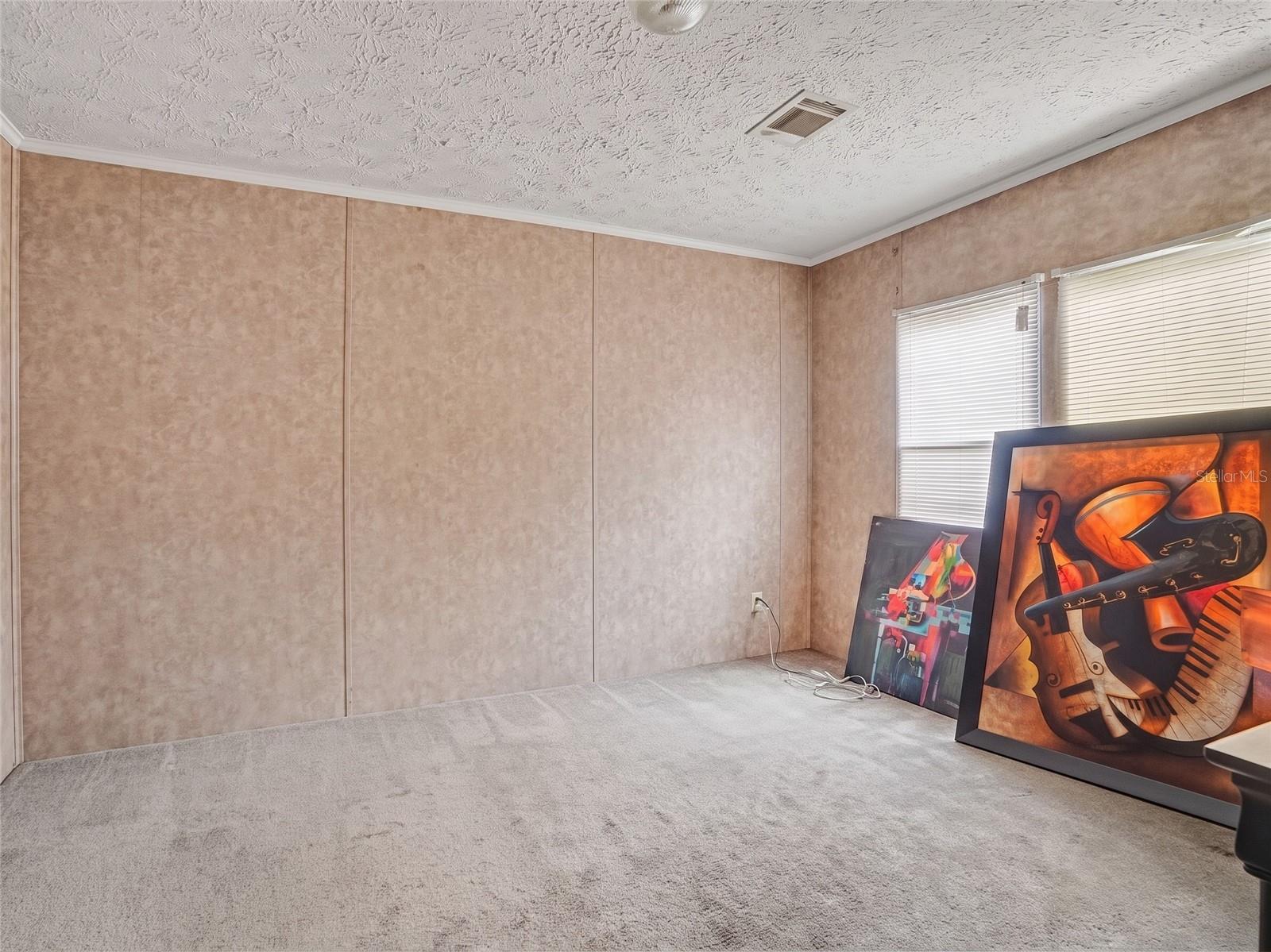 11121 LITHIA PINECREST RD