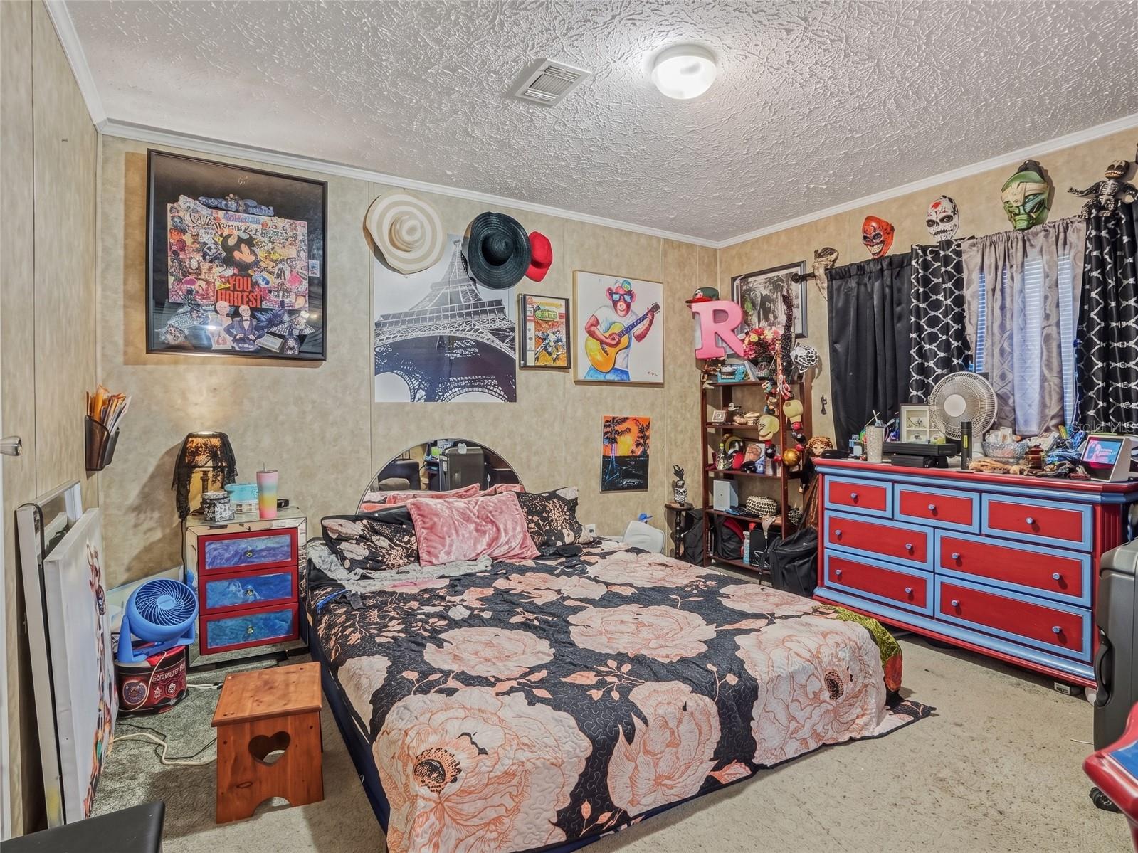 11121 LITHIA PINECREST RD